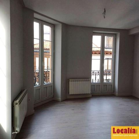 Piso en venta en Palencia, Calle Boca Plaza, 34001 photo 0