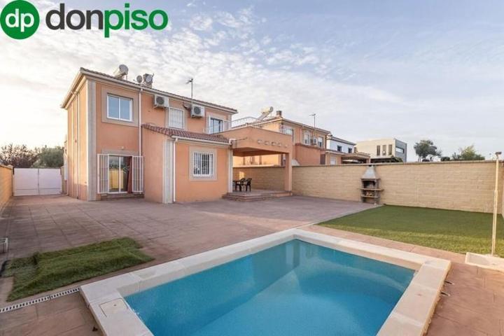 Chalet en venta en Atarfe, Urbanizacion los cortijos la ribera photo 0