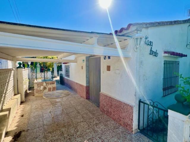 Casa con terreno en venta en Pedreguer photo 0