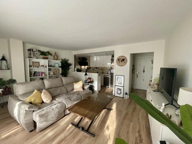 Aticos en venta en Cártama photo 0