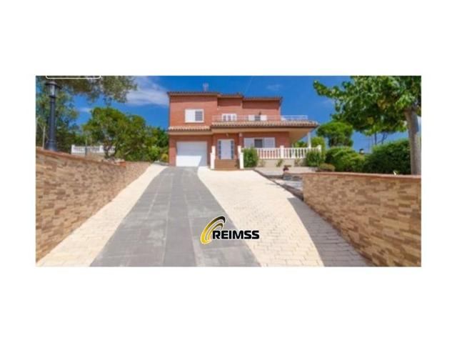 Casa en venta en Maçanet de la Selva photo 0