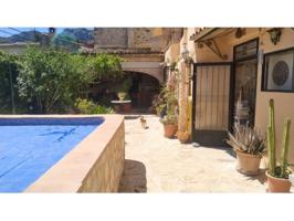 Casa en venta en Vall de Gallinera photo 0