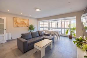 Piso en venta en Vilanova i la Geltrú, Barri de Mar photo 0