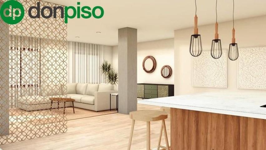 Piso en venta en Granada, Centro photo 0