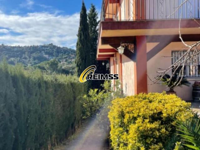 Casa en venta en Palafolls photo 0