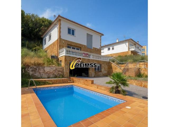 Casa en venta en Lloret de Mar photo 0