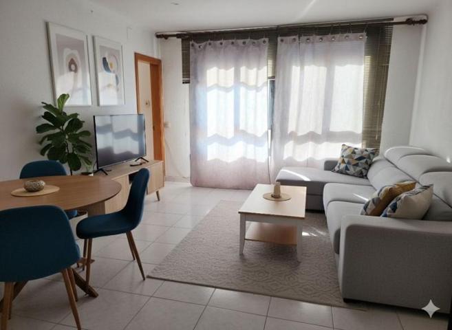 Piso en venta en Girona, Gironès photo 0