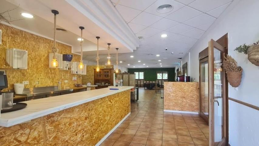 Chalet en venta en Petrer, Comunidad valenciana photo 0