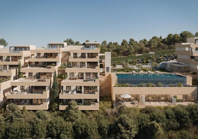 Apartamento en venta en Marbella, Alto de los Monteros photo 0