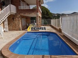 Casa en venta en Lloret de Mar photo 0