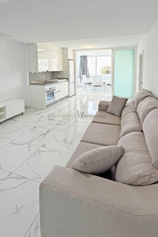 Apartamento en venta en Los Cristianos, Avenida la Habana, 38650 photo 0