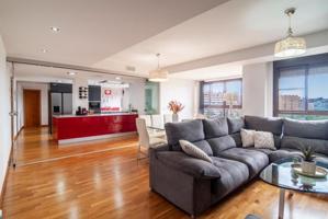 Piso en venta en Alicante, Pau I photo 0