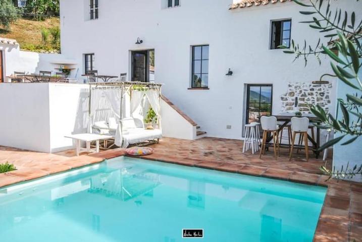 Casa con terreno en venta en Periana, South of spain photo 0