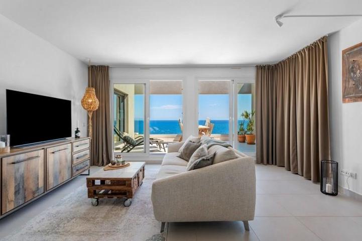 Apartamento en venta en Torrevieja, Centro photo 0