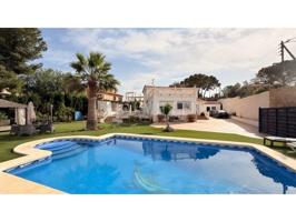 Chalet en venta en Mutxamel photo 0