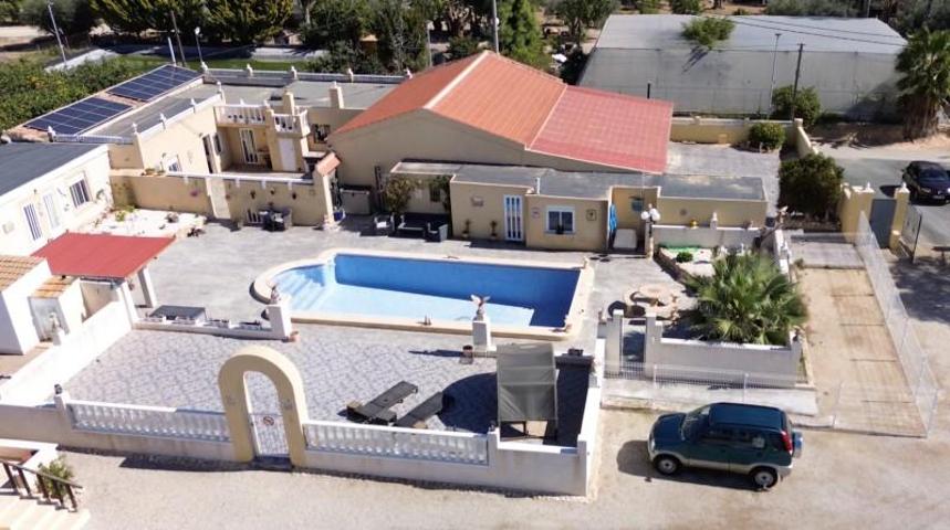 Casa con terreno en venta en Los Montesinos, Costa blanca sur photo 0