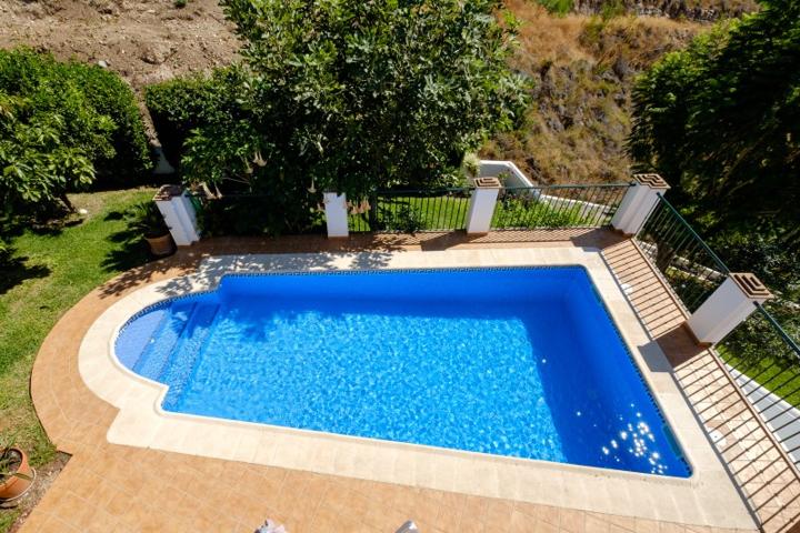 Chalet en venta en Frigiliana, Las lomas photo 0