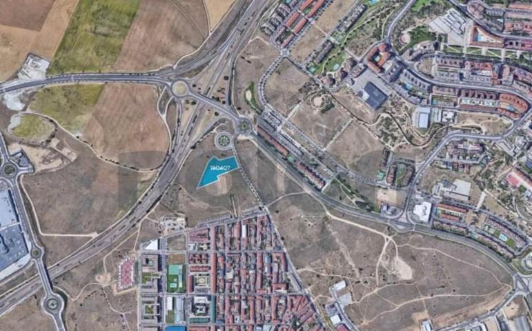 Terreno en venta en Arroyo de la Encomienda, Área Metropolitana Valladolid photo 0