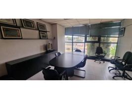 Nave industrial en venta en Montcada i Reixac, Mas Rampinyo-Carrerada-Mas Pomada photo 0