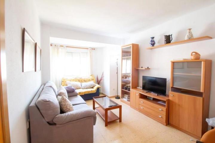 Piso en alquiler en Valencia, Calle Maderas, 46022 photo 0