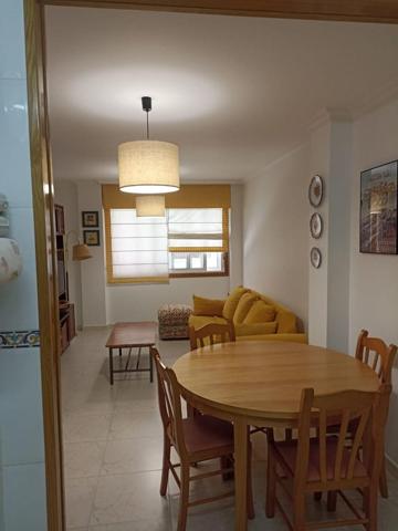 Piso en alquiler en Sanxenxo, Salnés photo 0