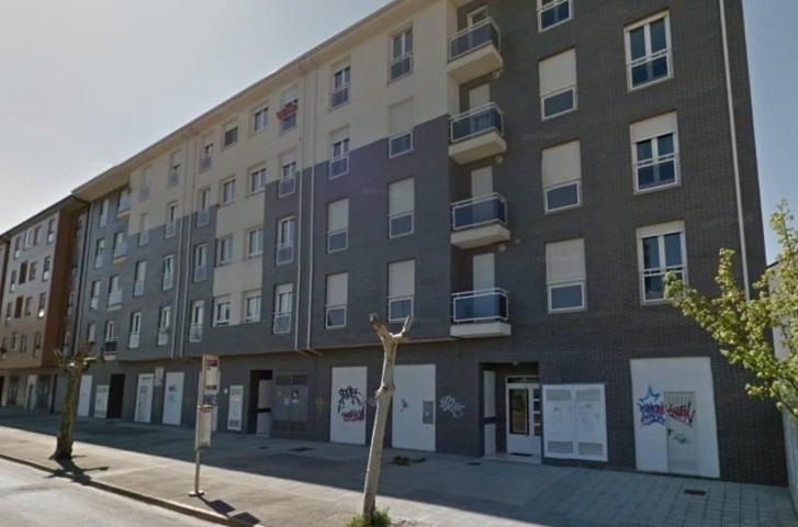 Garaje en venta en Ponferrada, La Cemba photo 0