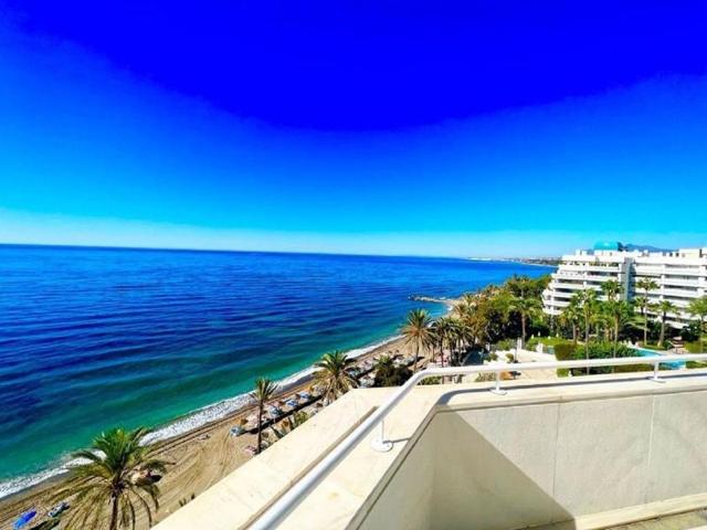 Apartamento en alquiler en Marbella photo 0