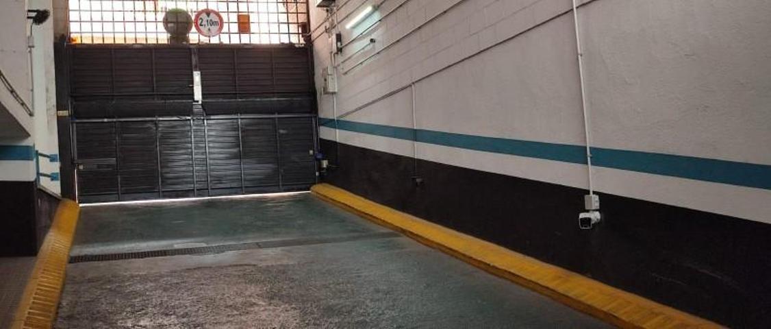 Parking en venta en Torredembarra, *CENTRE photo 0