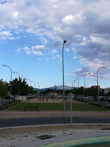 Garaje en venta en La Lastrilla, EL SOTILLO photo 0