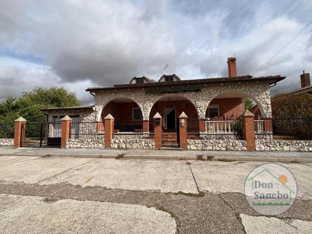 Chalet en venta en Aldea de San Miguel photo 0