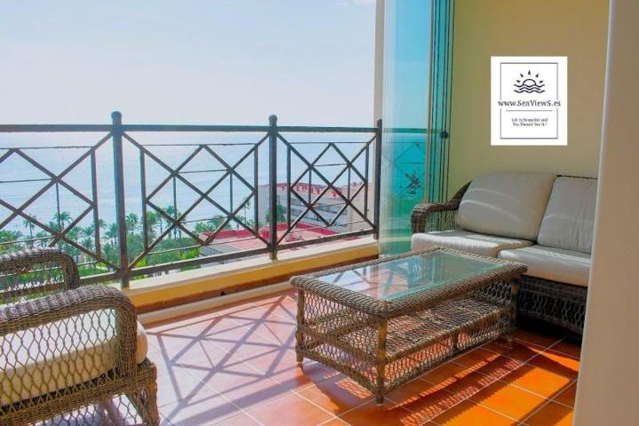 Apartamento en venta en Torrevieja, Playa de los Locos photo 0