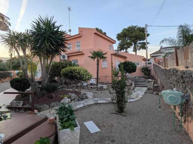 Casa en venta en Segur de Calafell, Segur Platja photo 0