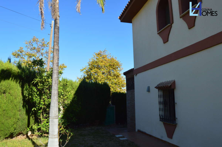 Chalet en venta en Benalmádena, Benalmadena Costa photo 0