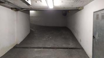 Garaje en venta en Nerja, Chaparil photo 0