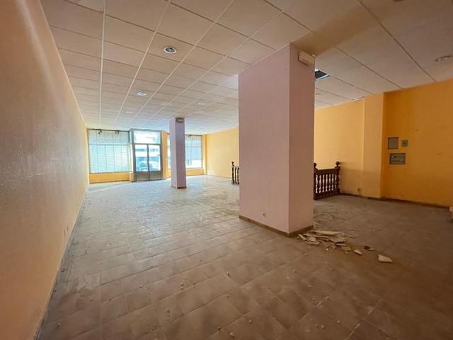 Local comercial en venta en Ponferrada, Alta photo 0