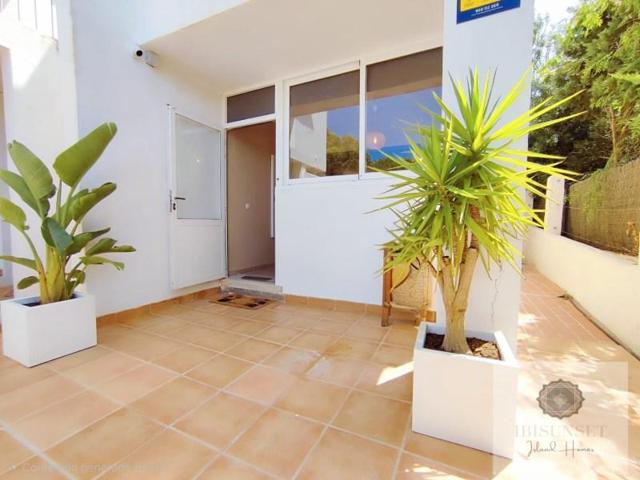 Planta baja en venta en Sant Josep de sa Talaia photo 0