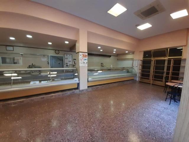 Local comercial en alquiler en Elche, Cortes valencianas photo 0