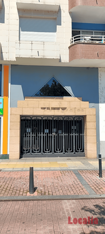 Local comercial en alquiler en Torrelavega, Calle Juan José Ruano, 39300 photo 0