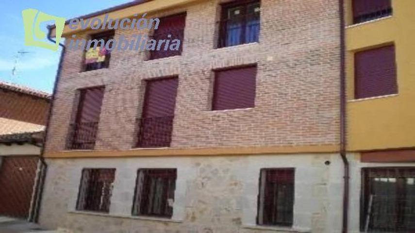 Garaje en venta en Aranda de Duero, Castilla y leon photo 0