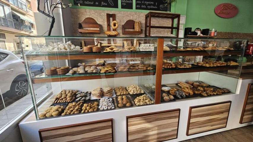 Local comercial en alquiler en Alicante, La Florida photo 0