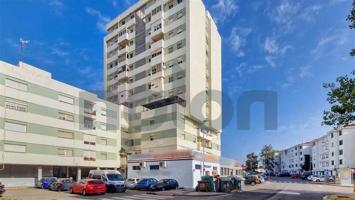 Piso en venta en Algeciras, Campo de Gibraltar photo 0