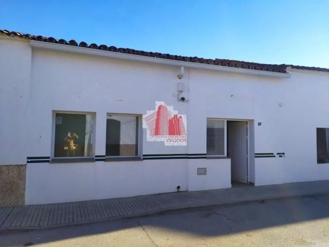 Local comercial en venta en Fregenal de la Sierra, Fregenal De La Sierra photo 0