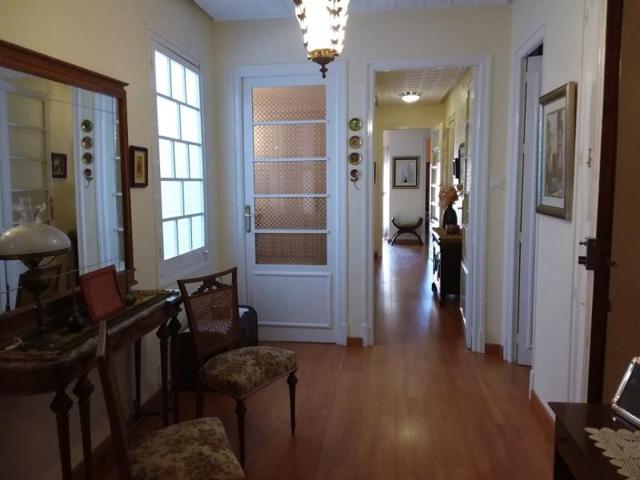 Casa en venta en Crevillent, CENTRO photo 0