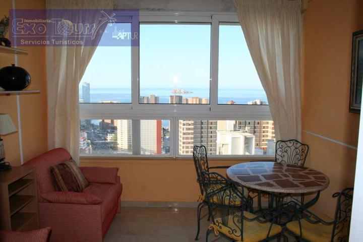 Apartamento en alquiler en Benidorm, Levante photo 0