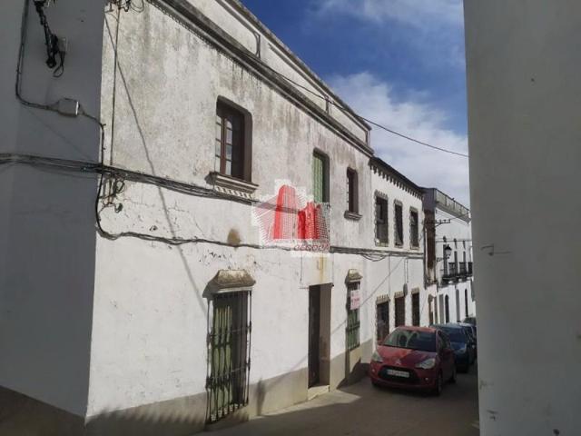 Casa en venta en Fregenal de la Sierra, Fregenal De La Sierra photo 0