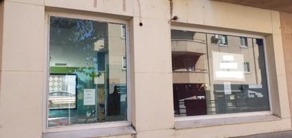 Local comercial en venta en Plasencia, Avenida de extremadura photo 0