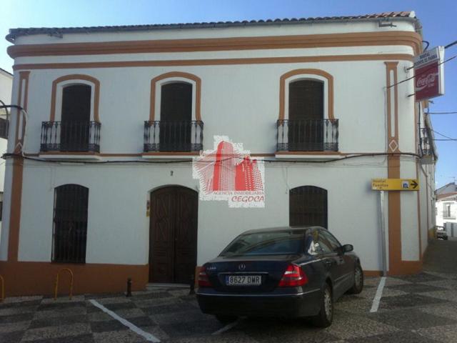 Casa en venta en Fuentes de León, Fuentes De Leon photo 0