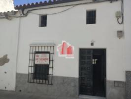 Casa en venta en Fregenal de la Sierra, Centro Urbano photo 0