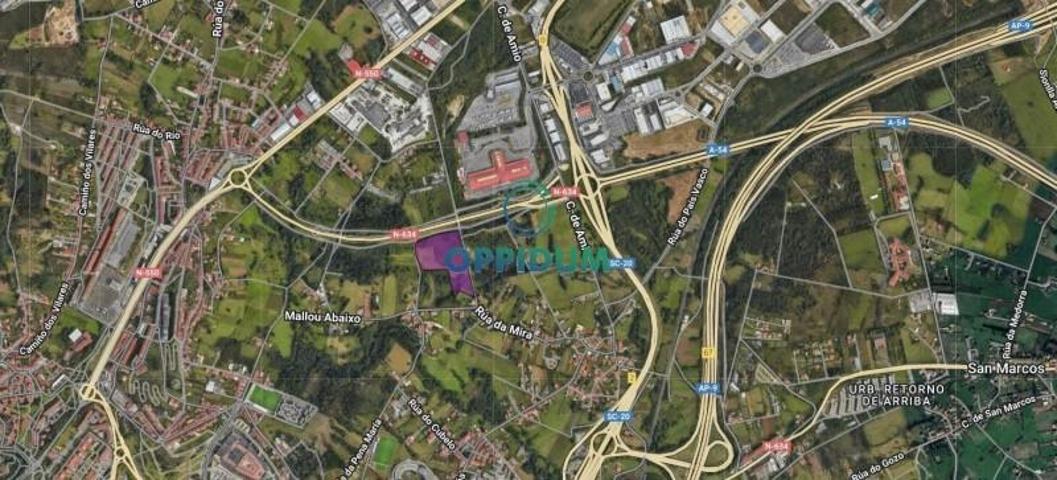 Terreno en venta en Santiago de Compostela, Fontiñas photo 0