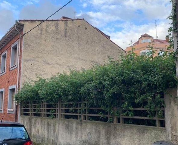 Terreno en venta en Gijón, La Calzada photo 0